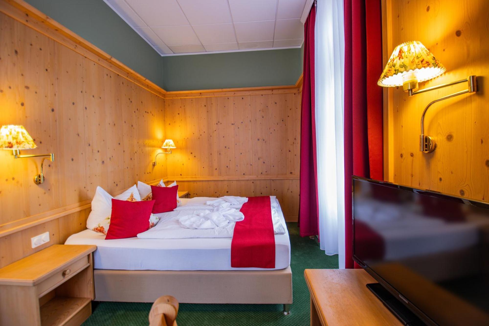 Hotel Schloss Nebra Экстерьер фото