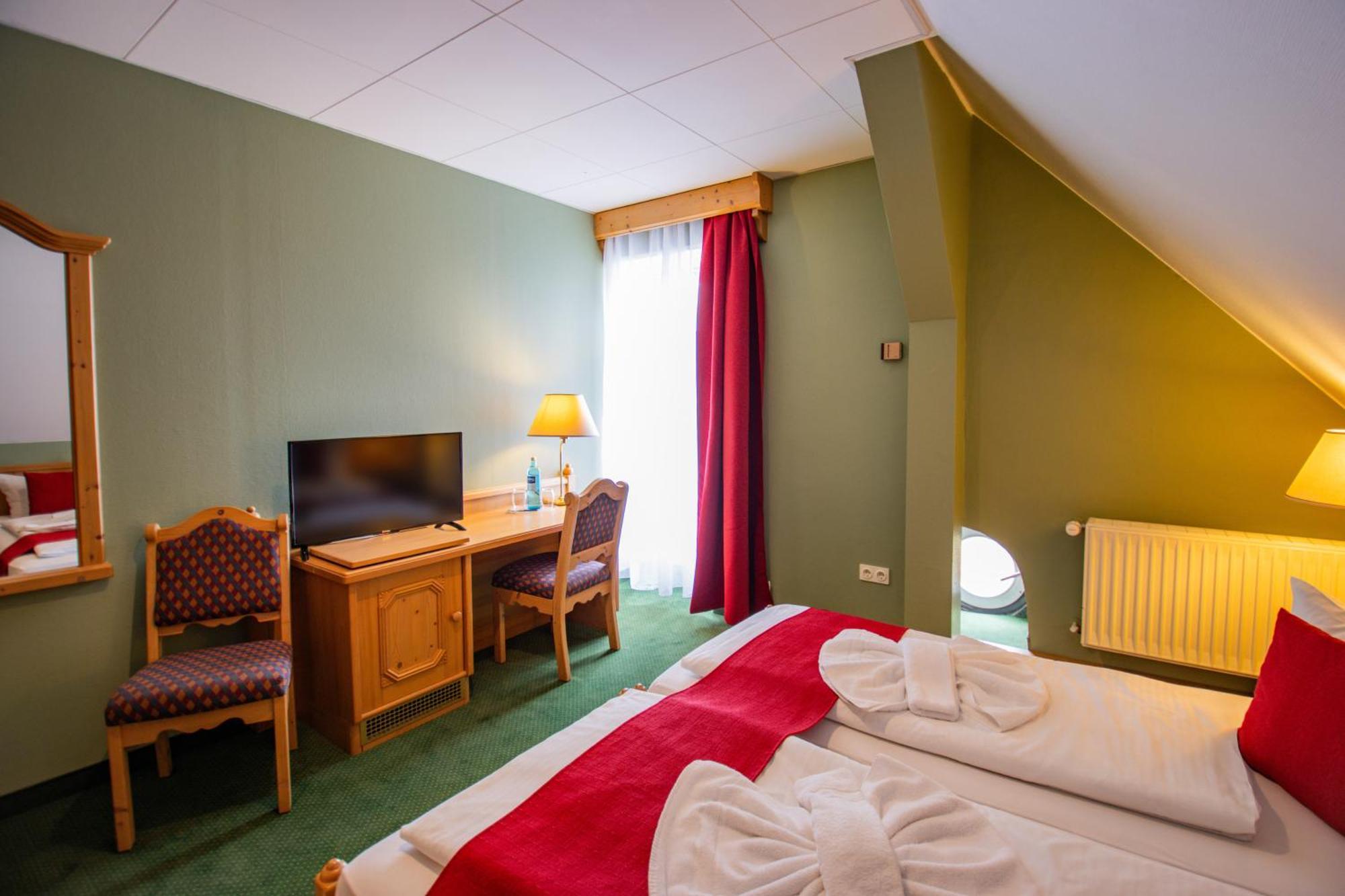 Hotel Schloss Nebra Экстерьер фото