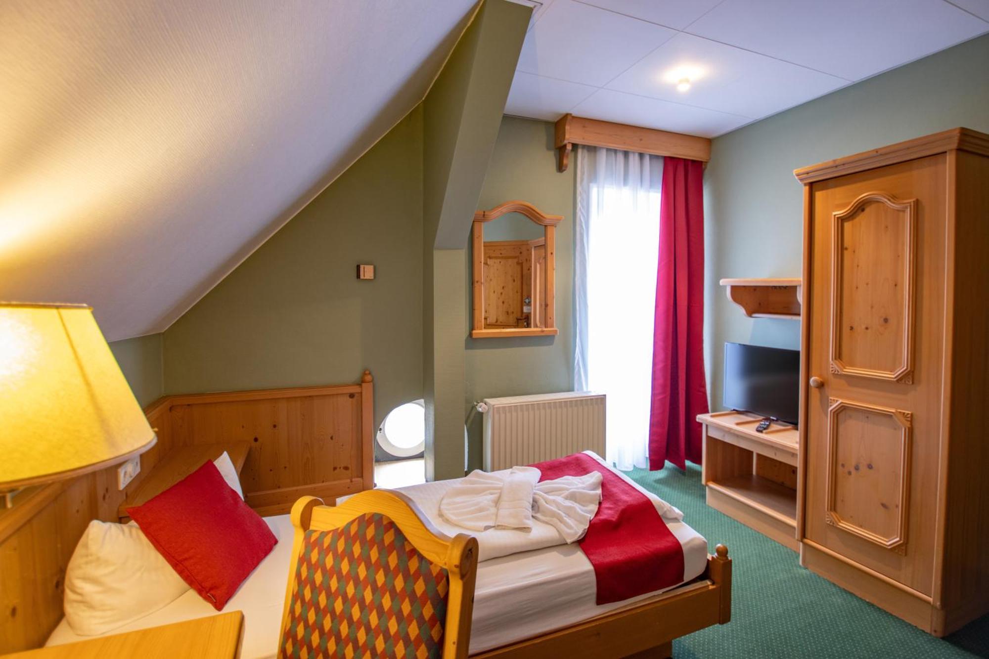 Hotel Schloss Nebra Экстерьер фото