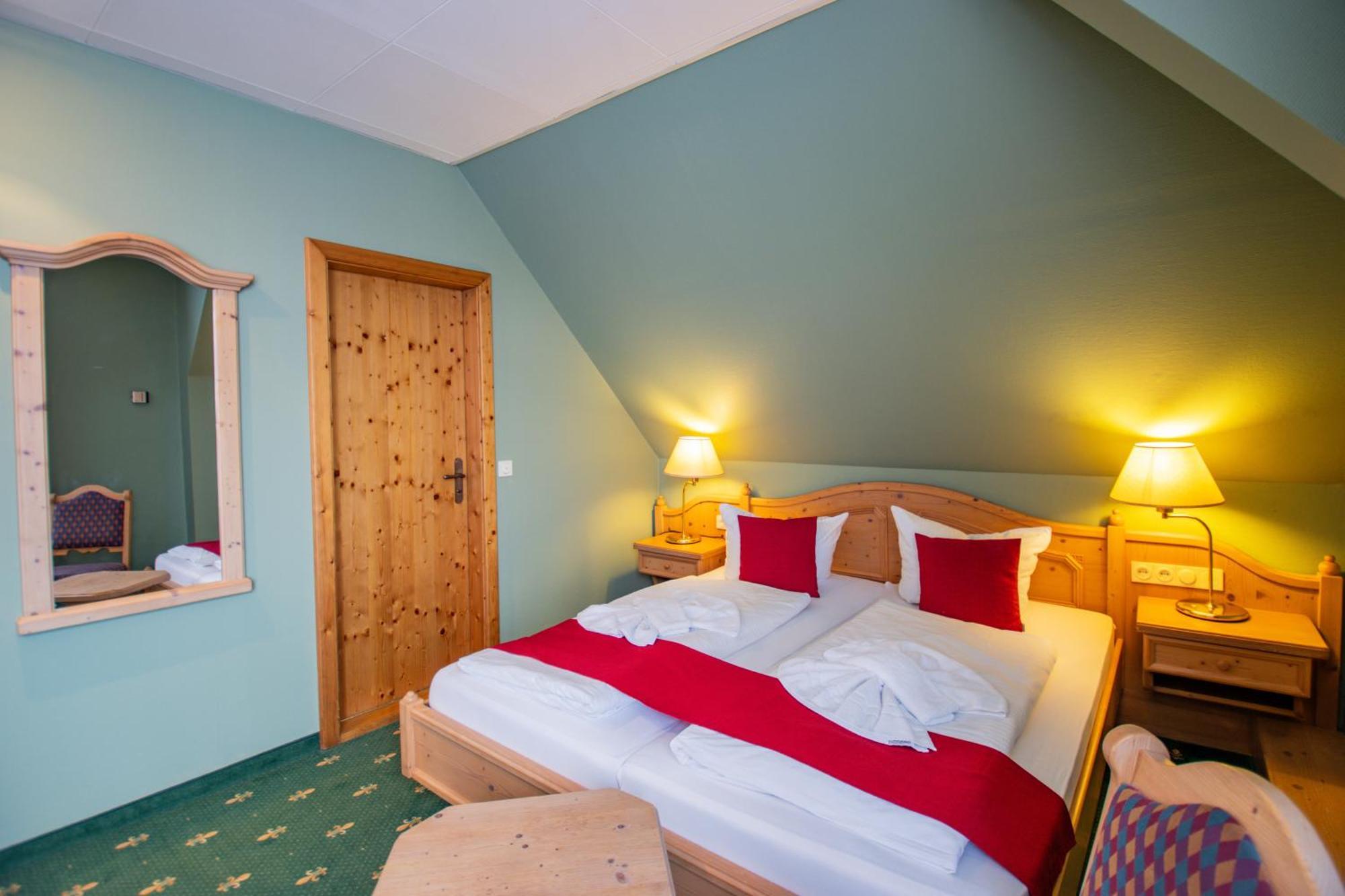 Hotel Schloss Nebra Экстерьер фото