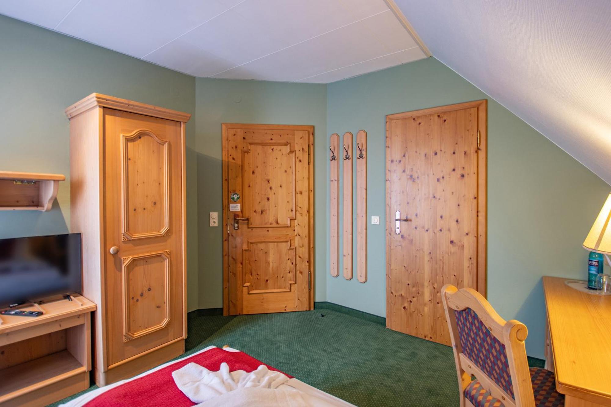 Hotel Schloss Nebra Экстерьер фото